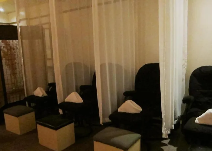 Holiday Spa Hotel 3* Cebu Stadt