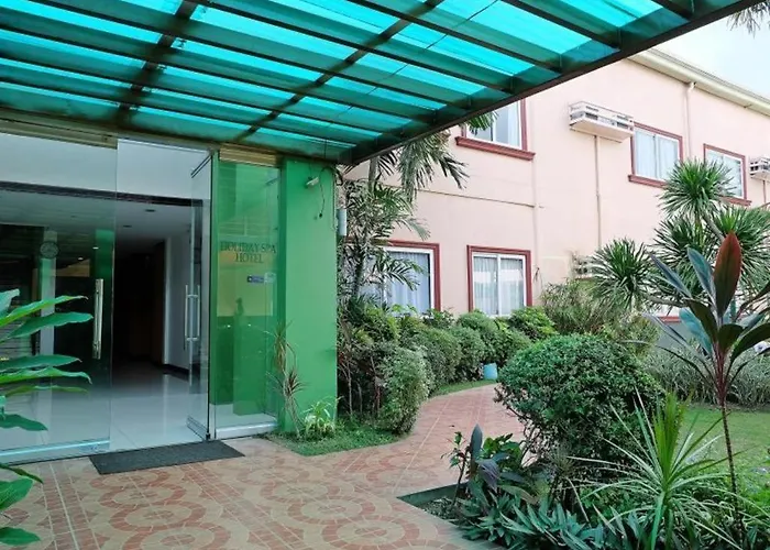 Holiday Spa Hotel 3*
