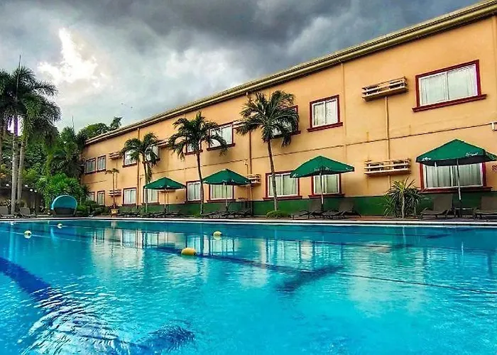 Holiday Spa Hotel Hotel