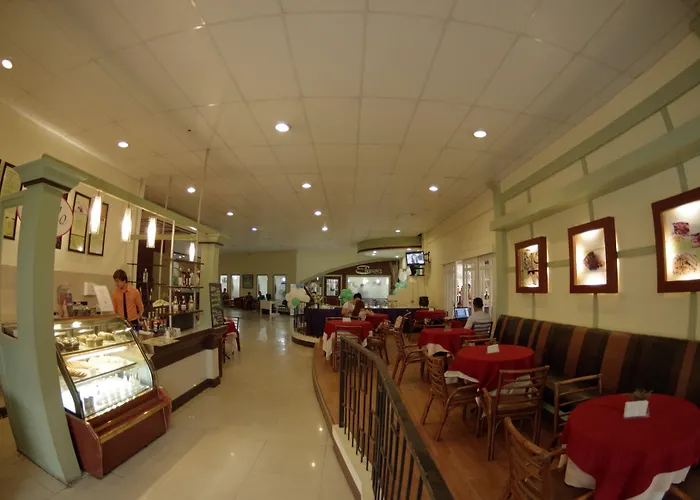 Holiday Spa Hotel 3* Cebu Stadt