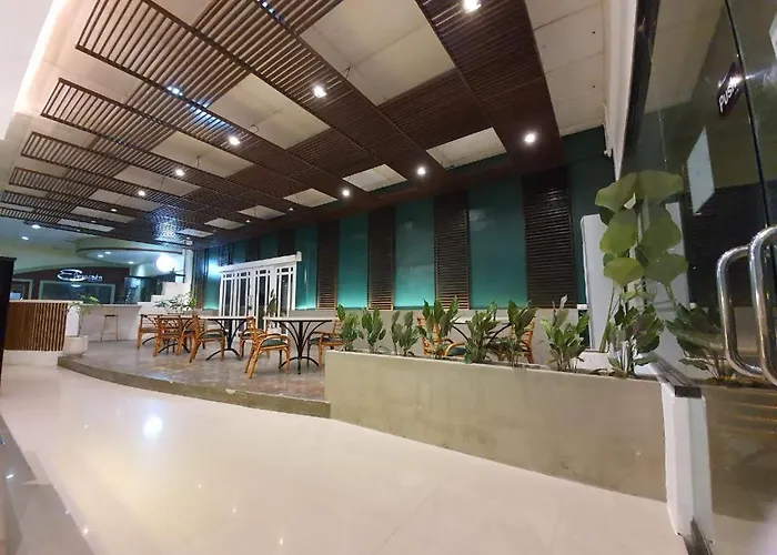 Holiday Spa Hotel