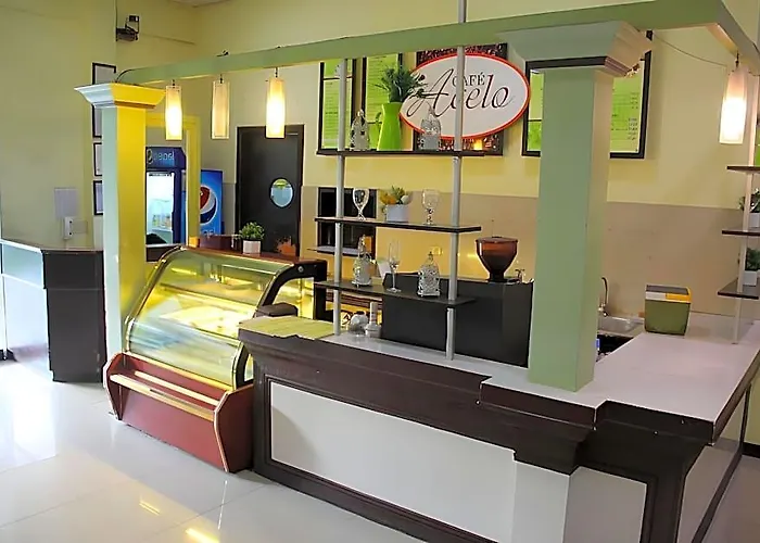 Holiday Spa Hotel Hotell 3*