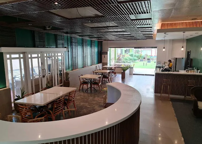 酒店 假日温泉酒店 3*