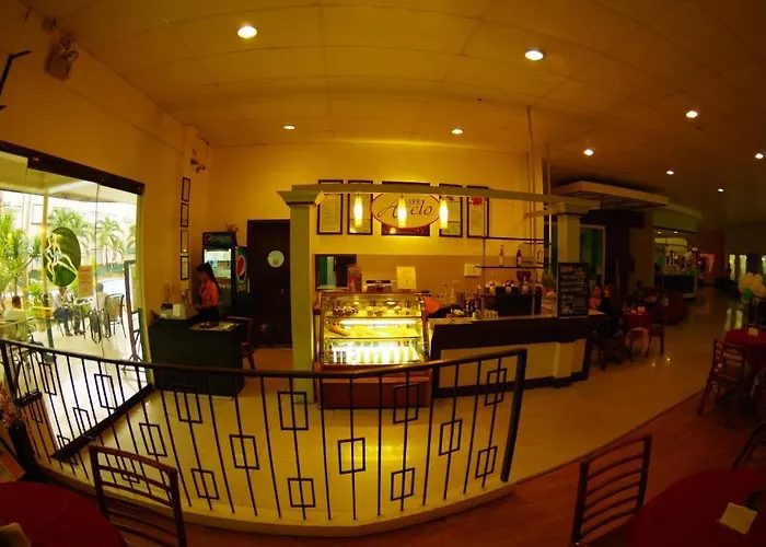 Holiday Spa Hotel Hotel 3*