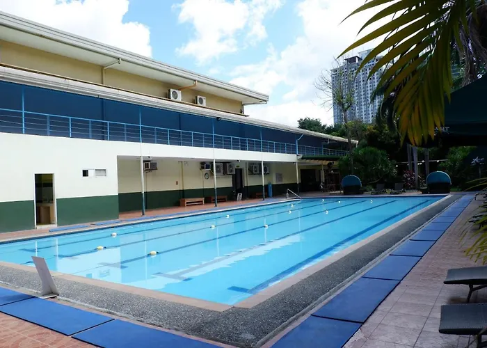 Holiday Spa Hotel